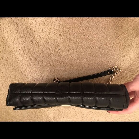 Kate Spade Coast Evangeline Black Leather Bag with Gold Chain Strap - Picture 4 of 8